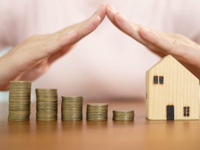 Saving money for future investments Saving money for future investments